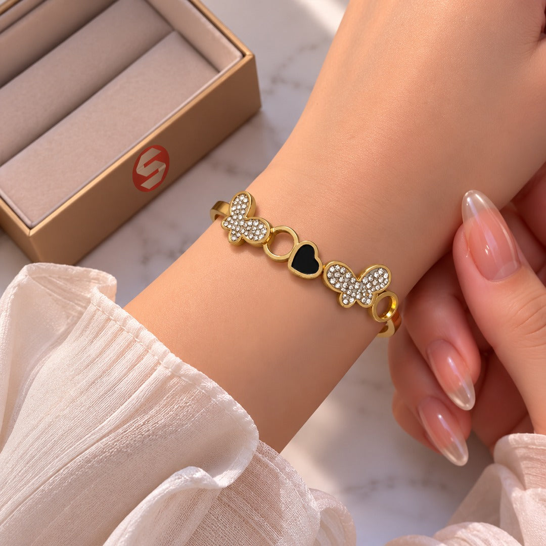 Butterfly Heart Luxe Bracelet ⭐ for Women – Elegant Designer-Inspired Wristwear