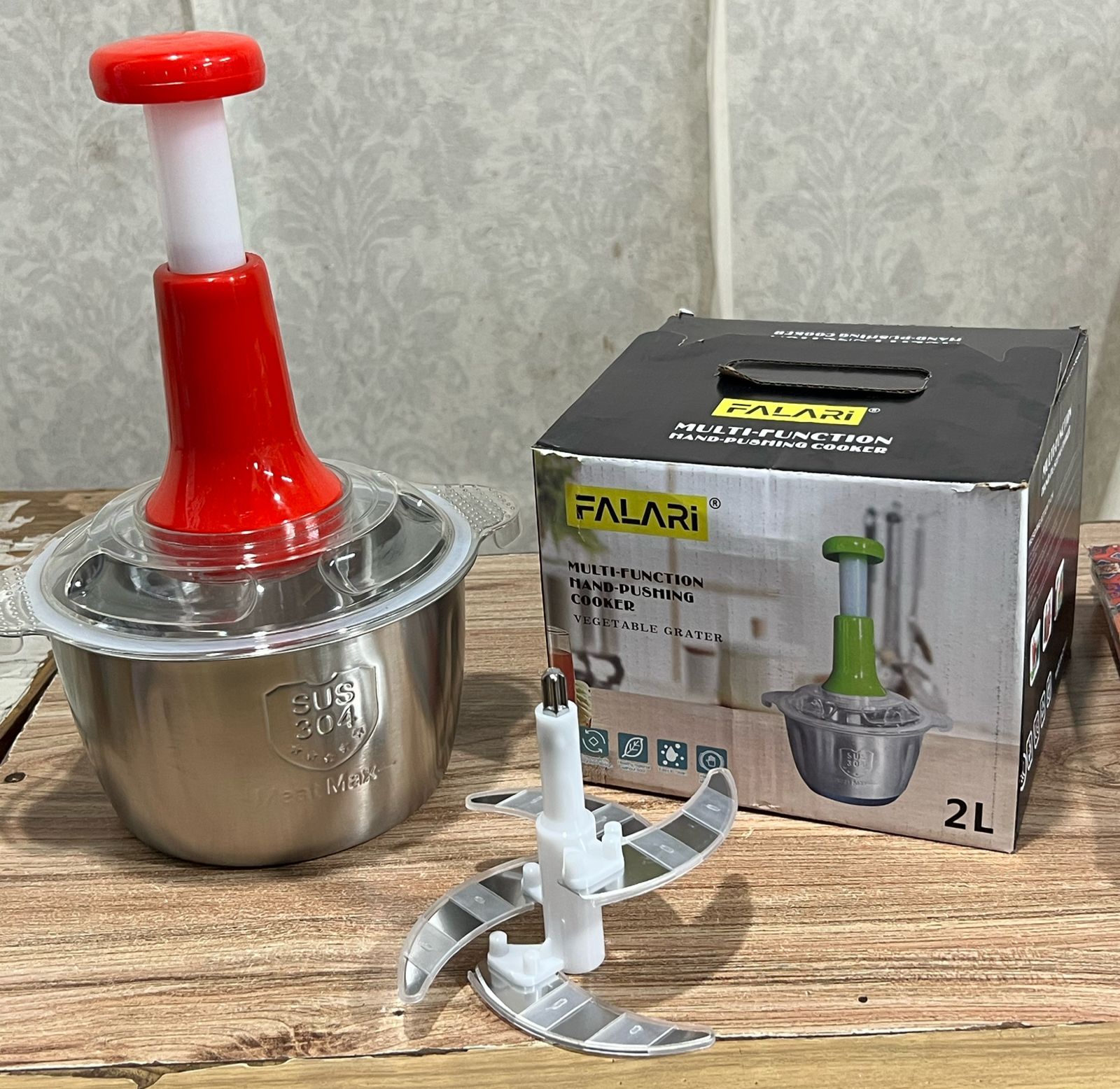 2.0 Litre 4 Blades Meat and Vegetable Push Chopper with Stainless Steel Bowl