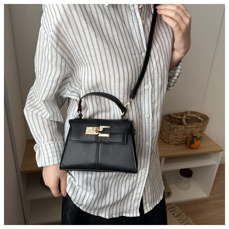 BRANDED CROSSBODY BAG - COLOR 1