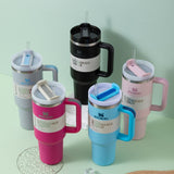 STANLEY THE QUENCHER TUMBLER 40 OZ