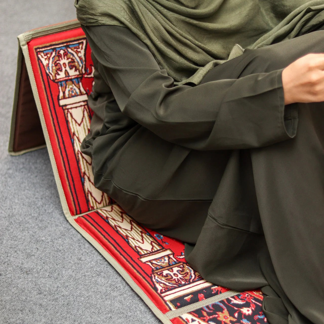 Foldable Prayer Mat With Back Support (JA NAMAZ)