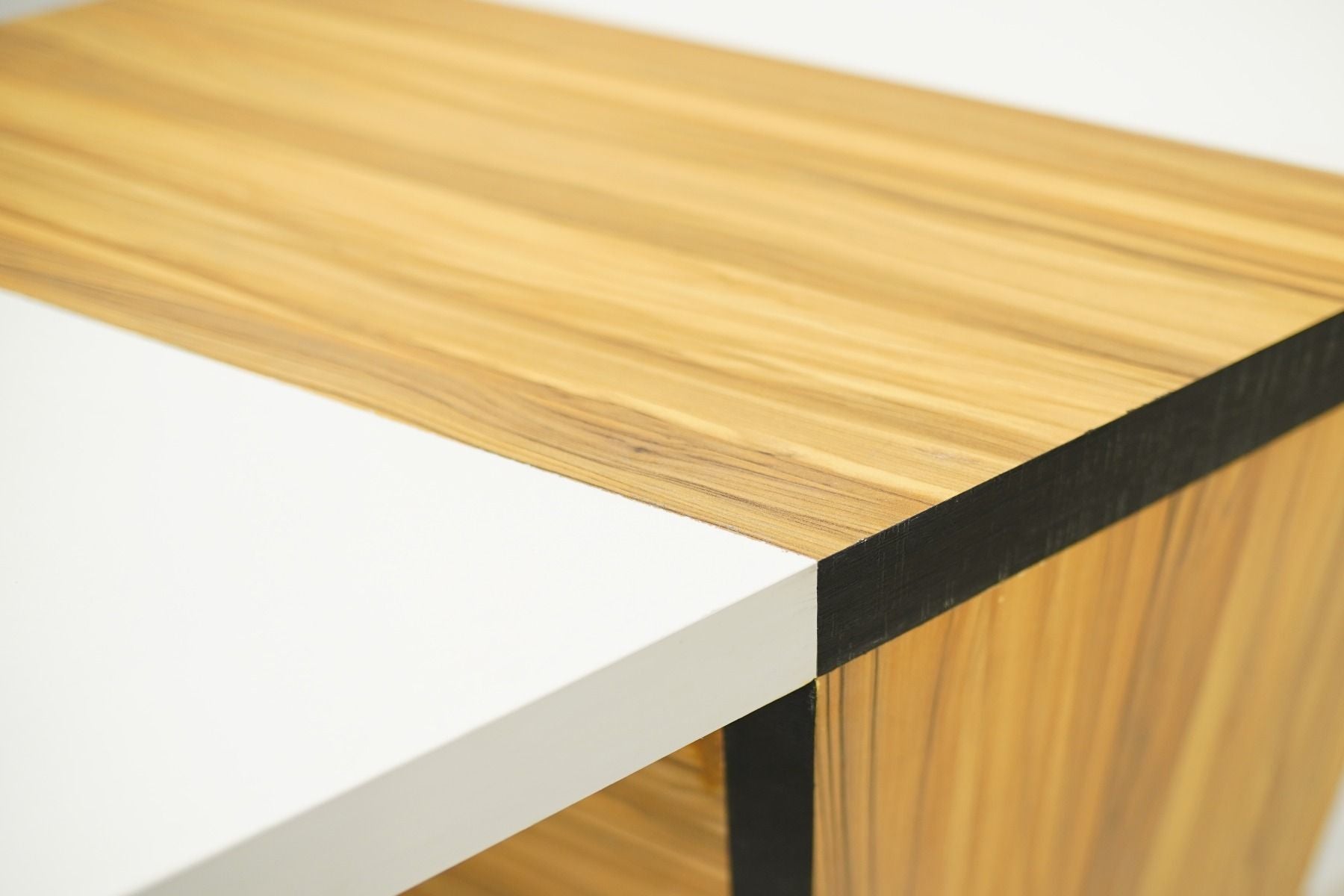 Pani Puri Center Table  (Available on Easy Installments)